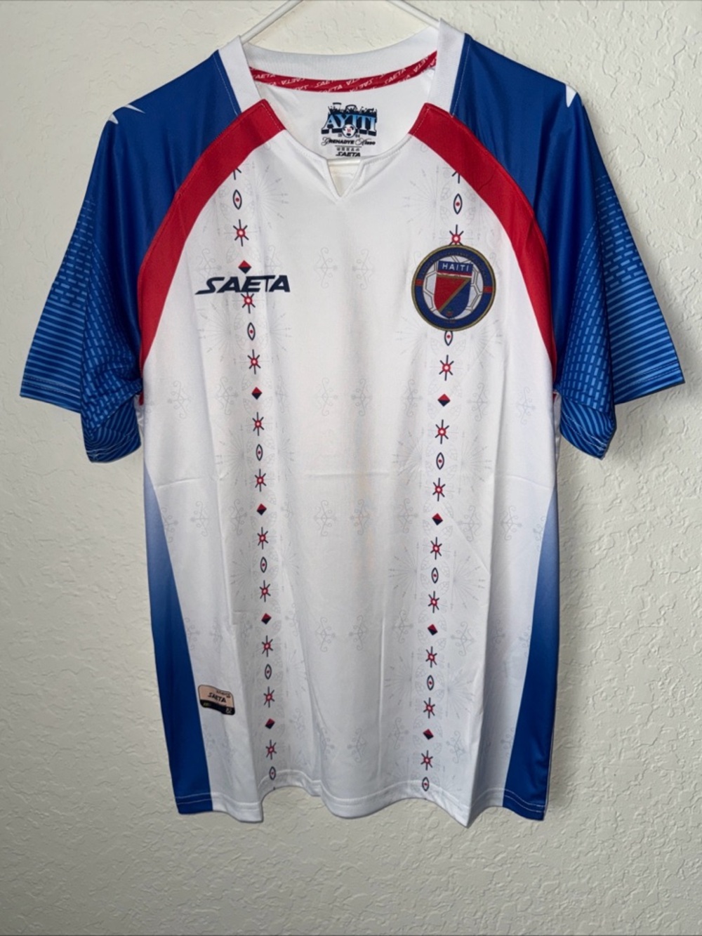 ✅NWT Haiti World Cup 2026 Soccer Jersey
